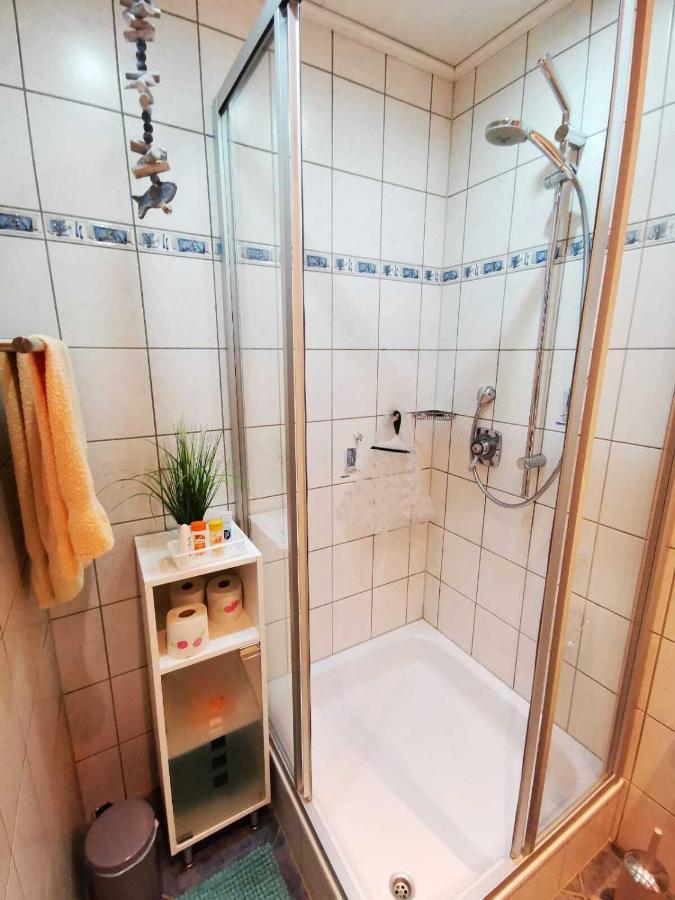 Ferienhaus Clarissa Allenbach Exteriör bild