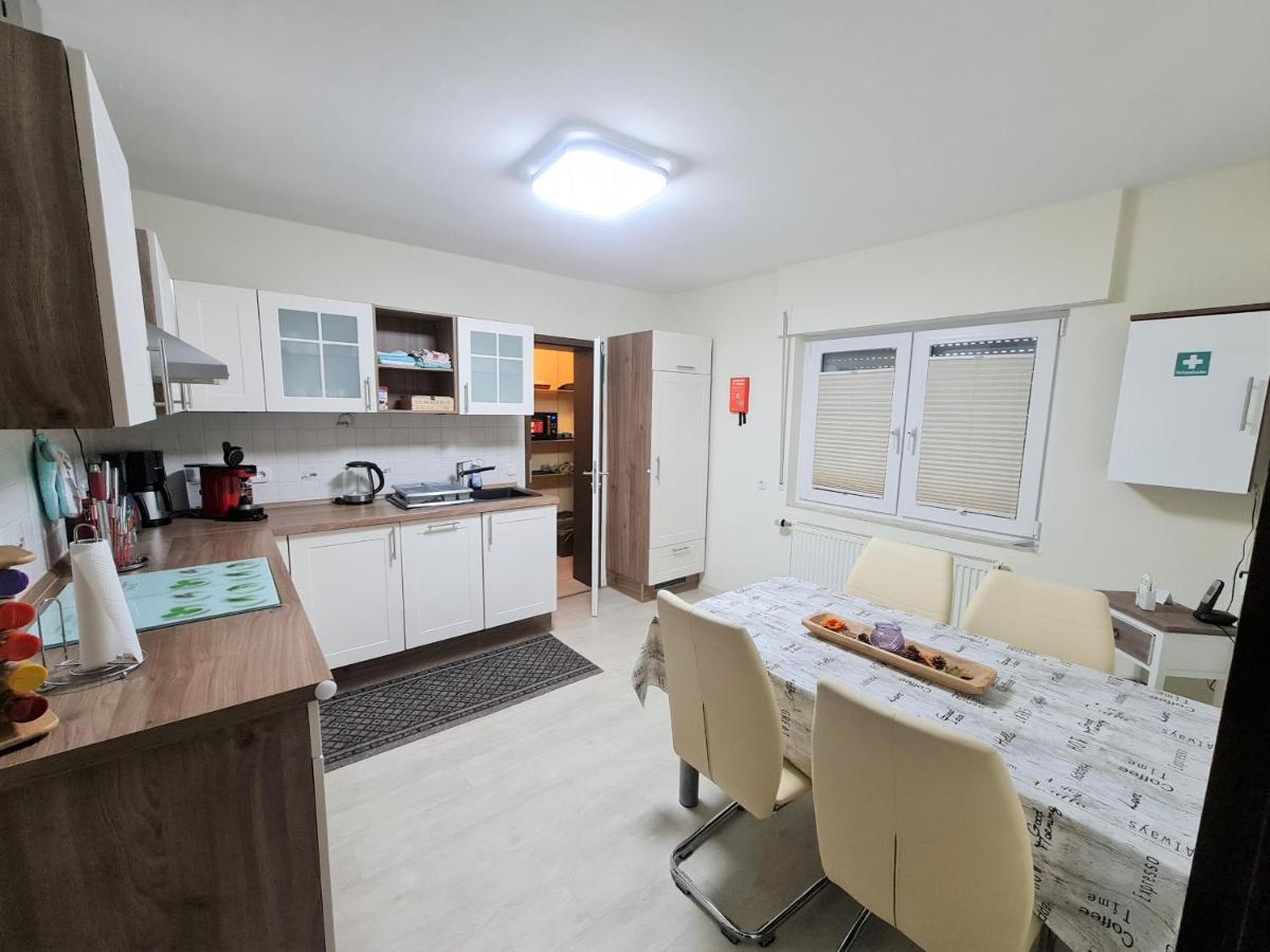 Ferienhaus Clarissa Allenbach Exteriör bild
